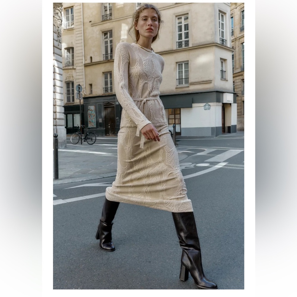 Zara Cream Textured Maxi Skirt